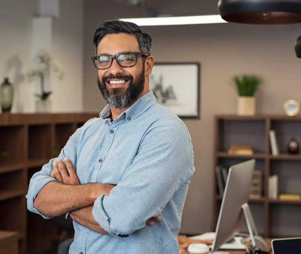 Happy-business-owner-bay-area-business-internet